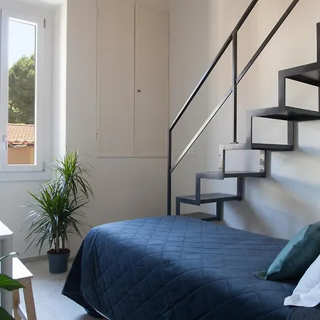 Bright Terrace Loft In Center