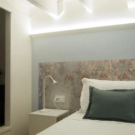Bright Terrace Loft In Center דירה פירנצה