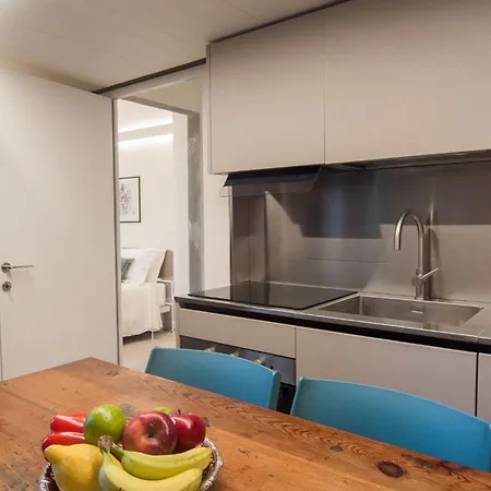 Bright Terrace Loft In Center